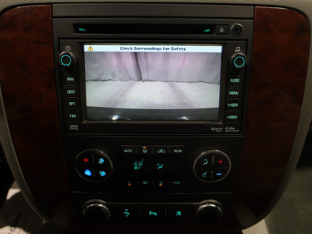 Used 2011 Chevrolet Tahoe LTZ image 28