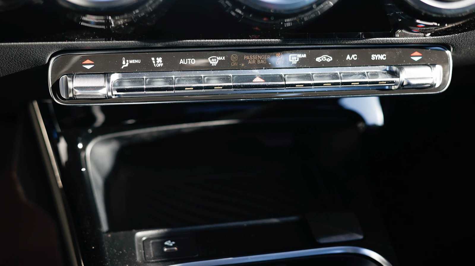 Certified 2026 Mercedes-Benz CLA 250 4MATIC image 37