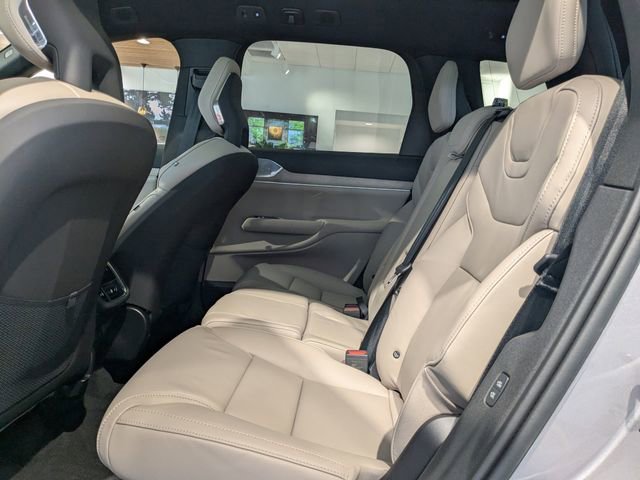 New 2026 Volvo EX90 Ultra image 15