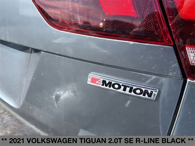 Used 2021 Volkswagen Tiguan SE R-Line image 12