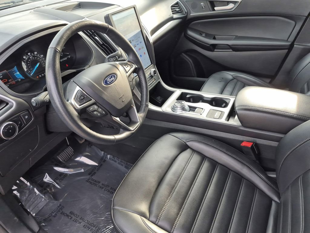 Used 2024 Ford Edge SEL image 11
