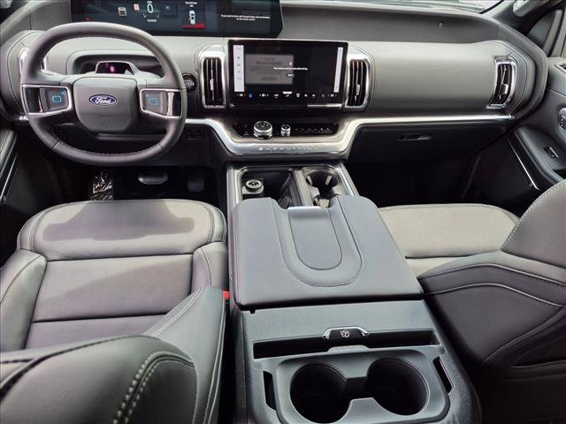New 2027 Ford Expedition Platinum w/ Stealth Appearance Package AWD/4WD image 13