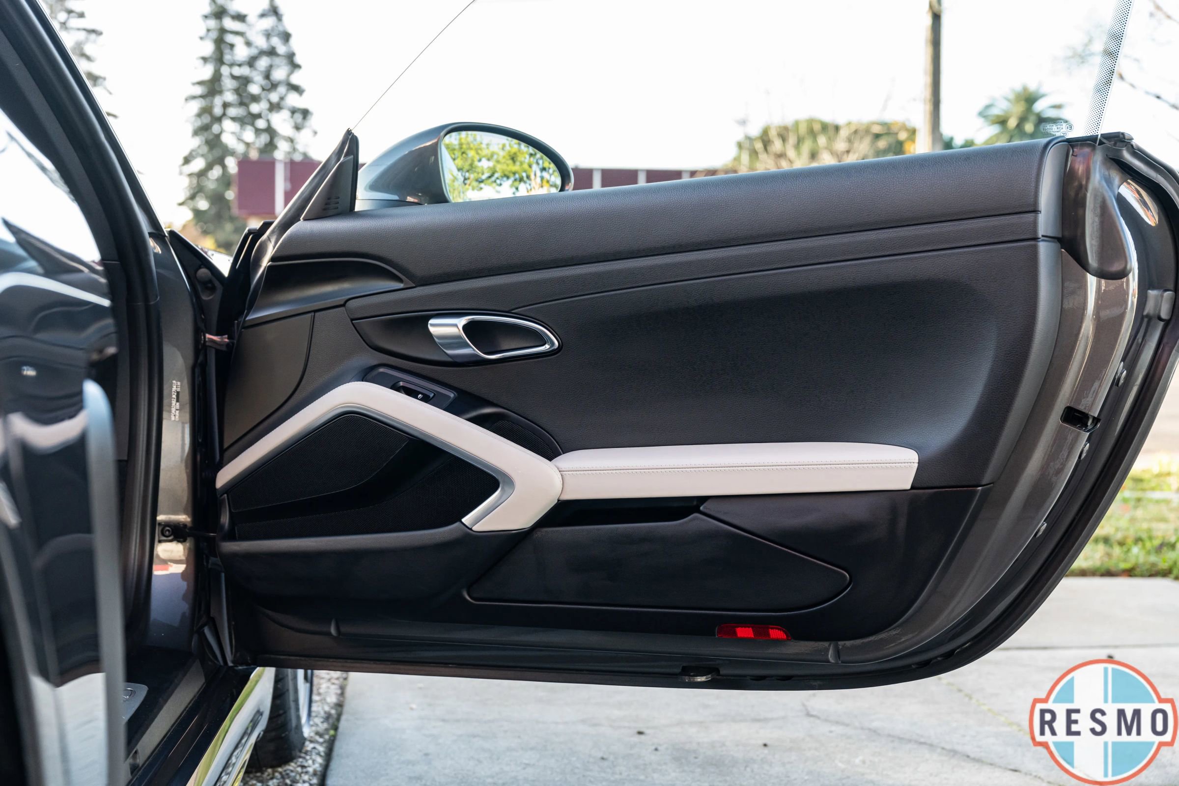 Used 2018 Porsche 718 Cayman S image 14