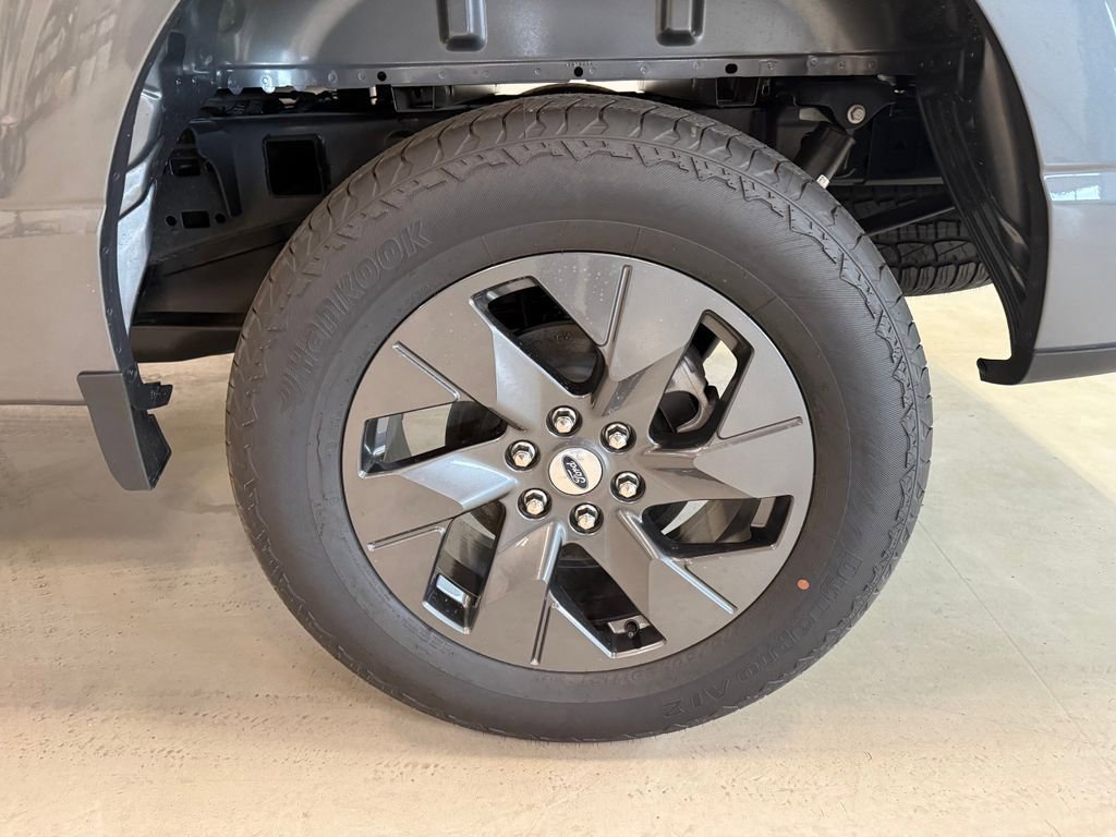 New 2025 Ford F150 STX w/ Equipment Group 200A AWD/4WD image 10