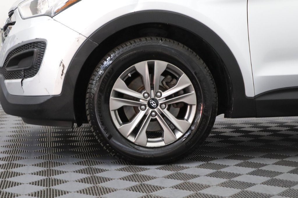 Used 2015 Hyundai Santa Fe Sport AWD/4WD image 5