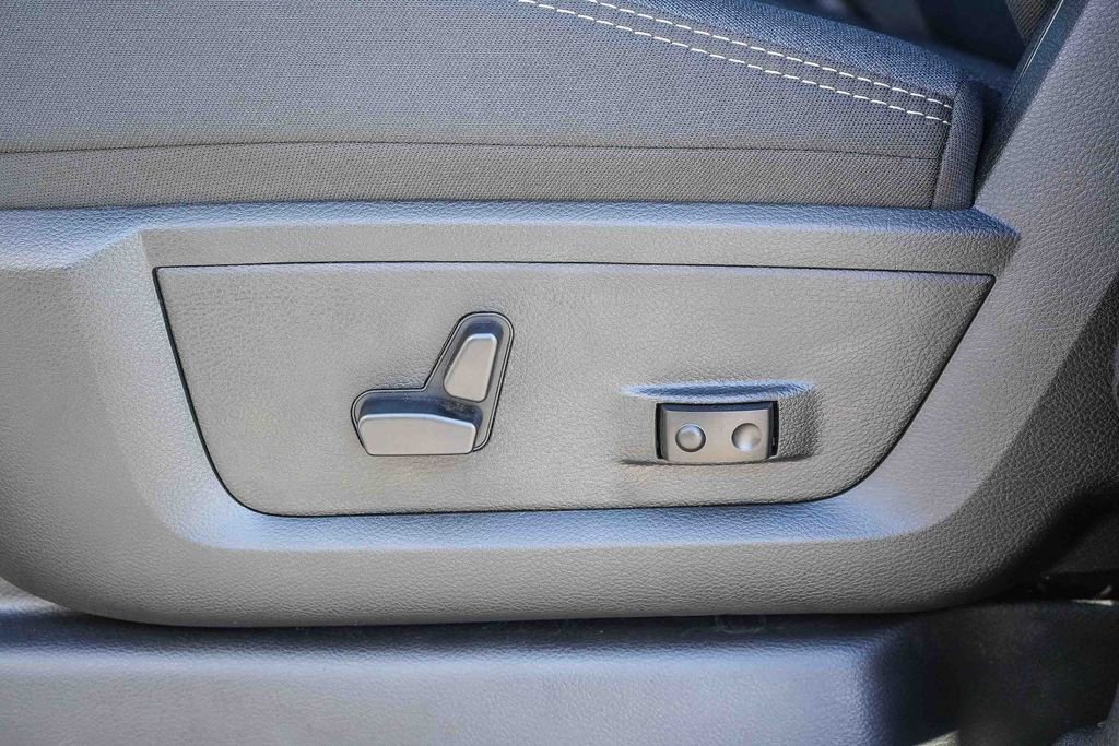 New 2026 RAM 2500 Big Horn image 21