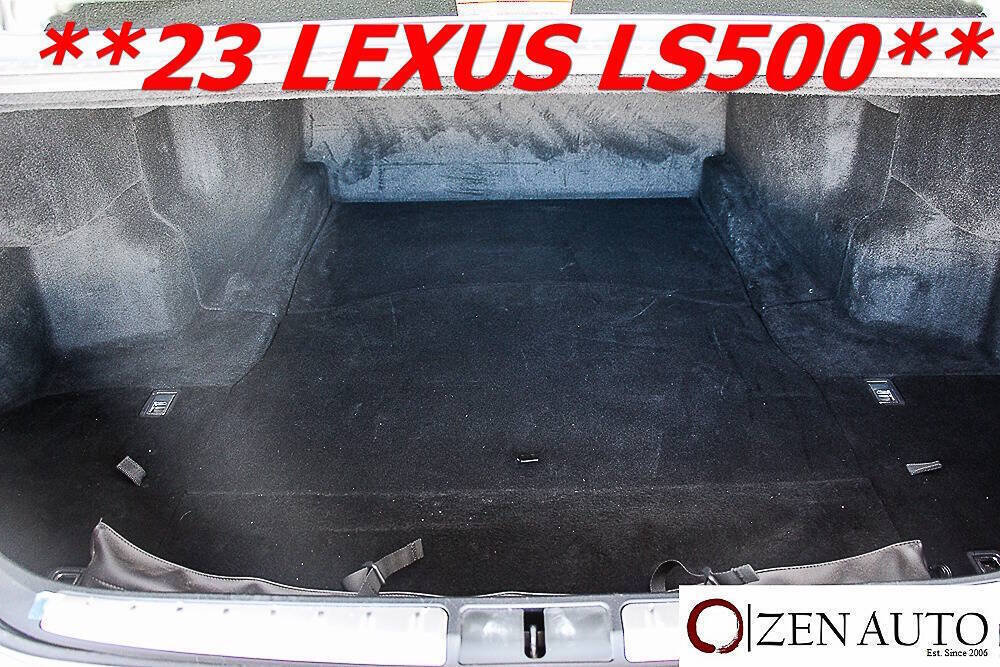 Used 2023 Lexus LS 500 w/ Accessory Package (Z1) RWD image 36