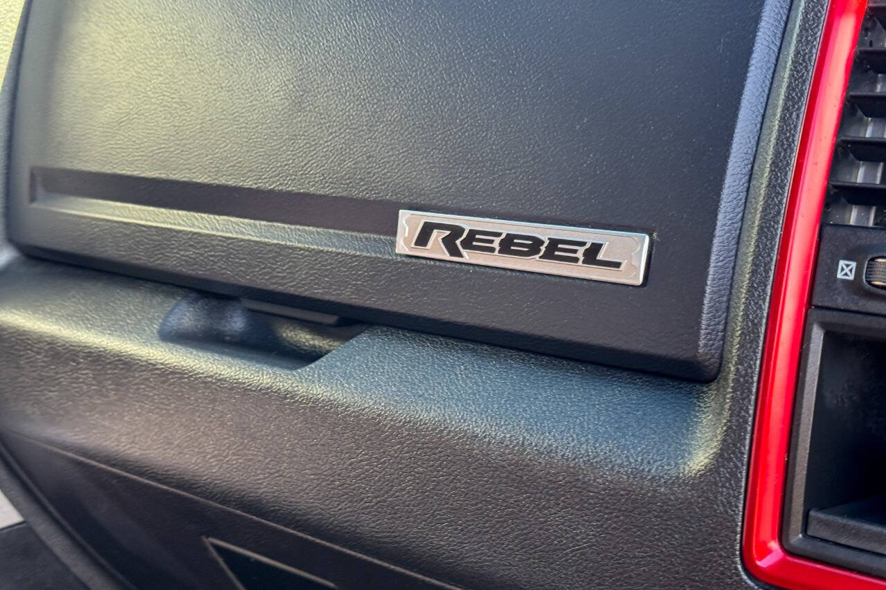 Used 2016 RAM 1500 Rebel w/ Luxury Group AWD/4WD image 16