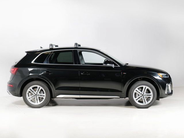 Used 2021 Audi Q5 e Premium Plus image 8