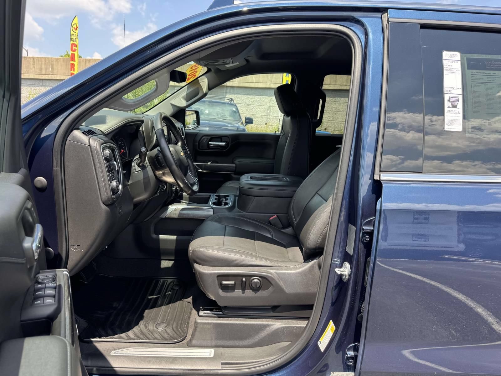 Used 2019 Chevrolet Silverado 1500 LTZ w/ LTZ Plus Package AWD/4WD image 21