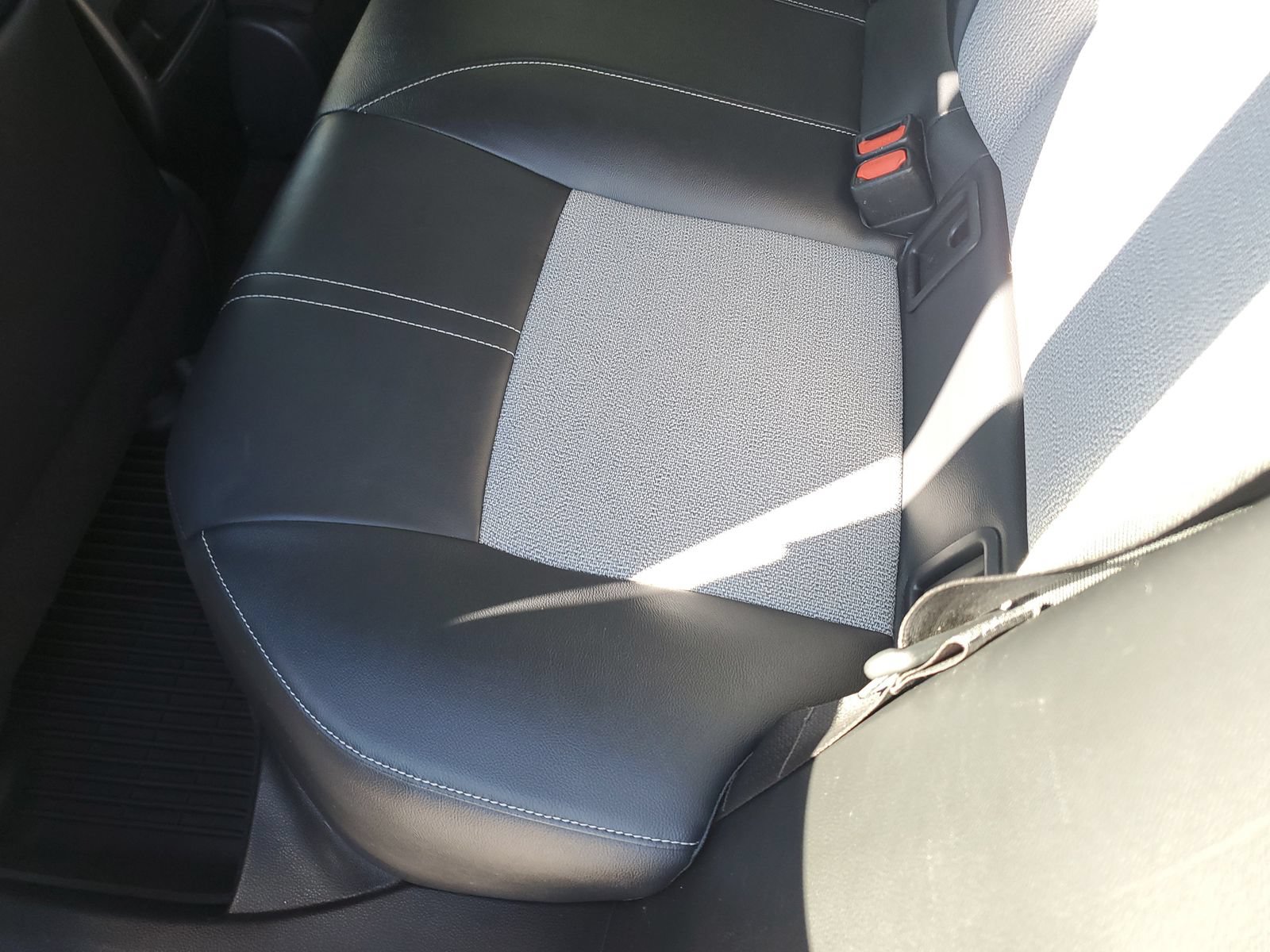 Used 2020 Toyota Corolla XSE FWD image 14