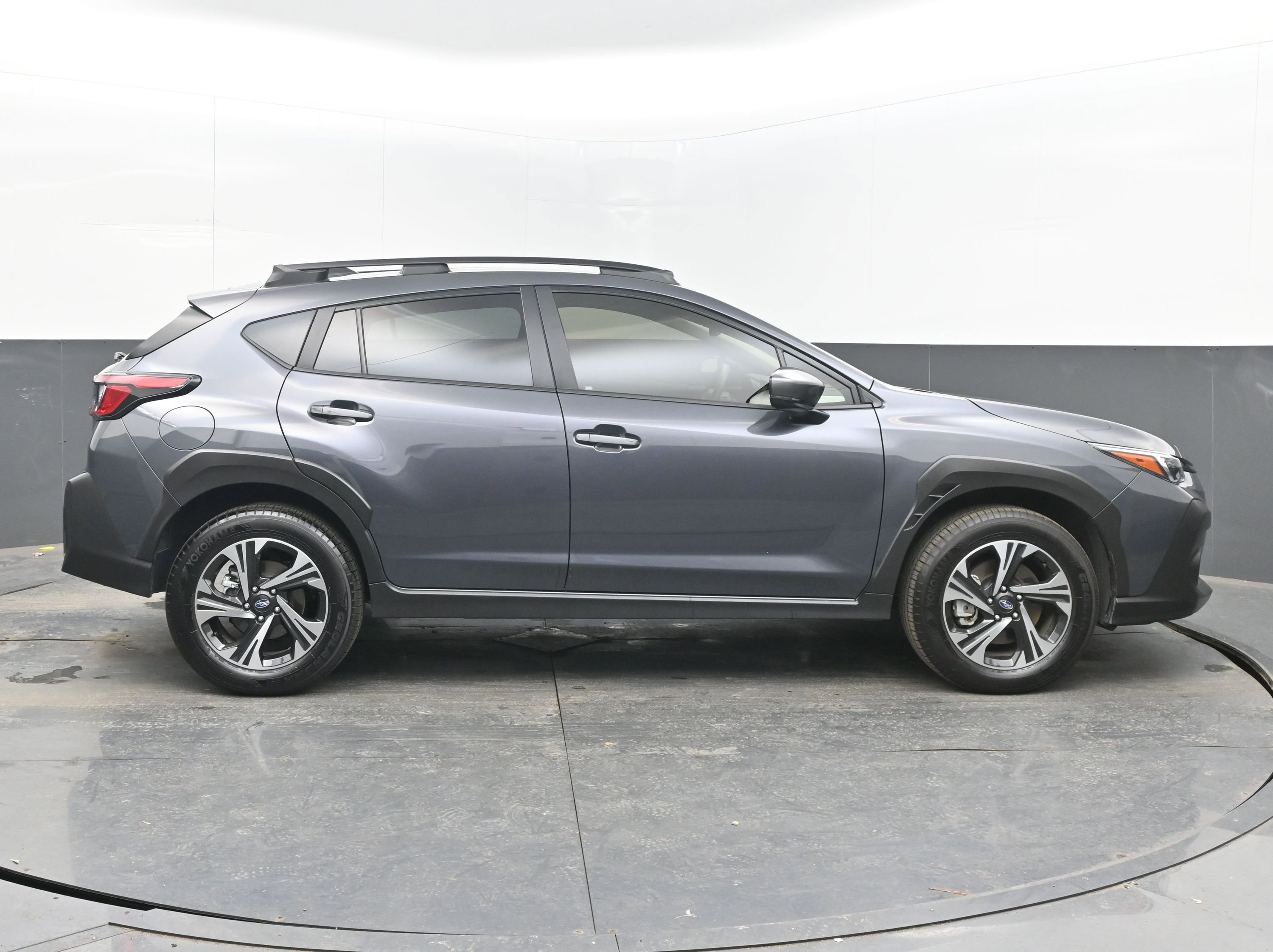 Used 2025 Subaru Crosstrek 2.0i Premium w/ Crosstrek Mirror Package image 10