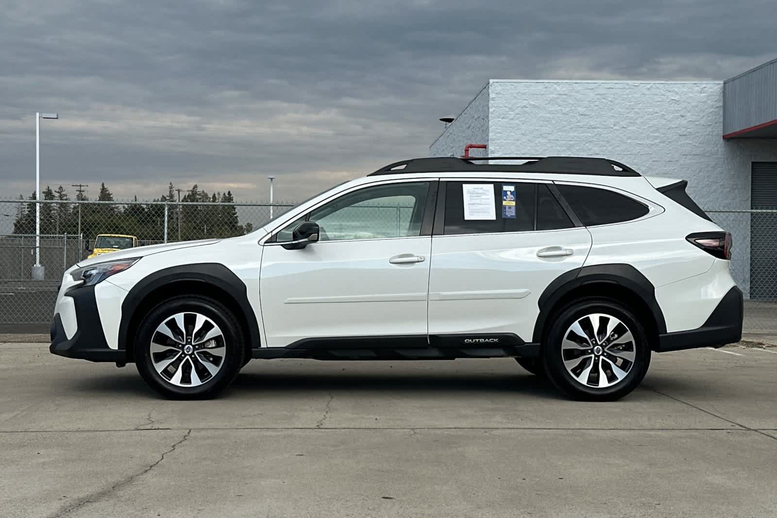 Certified 2024 Subaru Outback Limited XT AWD/4WD image 6