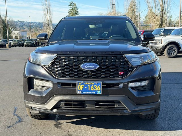 Used 2020 Ford Explorer ST w/ ST Street Pack image 9