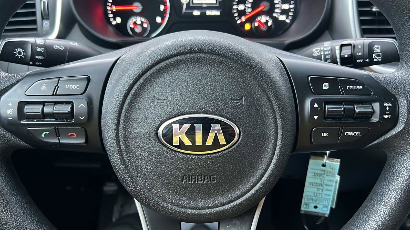 Used 2017 Kia Sorento LX image 27