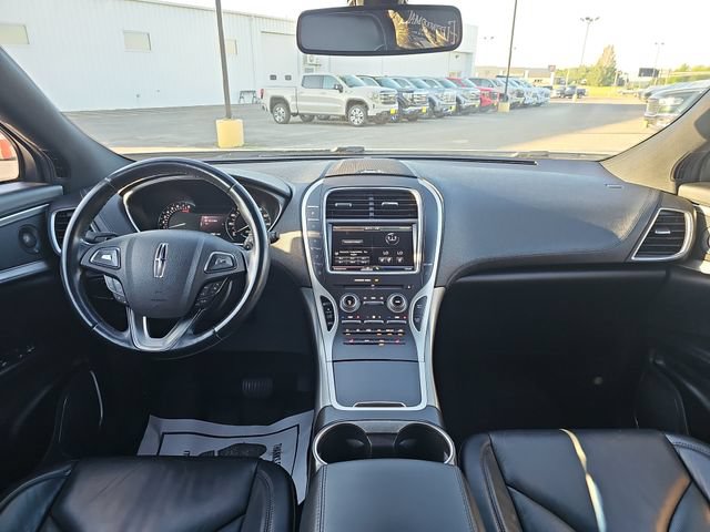 Used 2016 Lincoln MKX Select FWD image 12