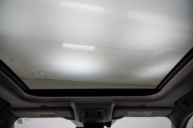 Used 2023 Toyota Highlander Platinum AWD/4WD image 20