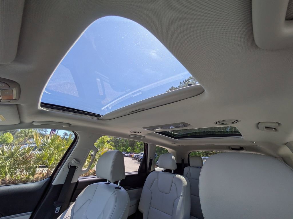 Used 2024 Kia Telluride SX image 22