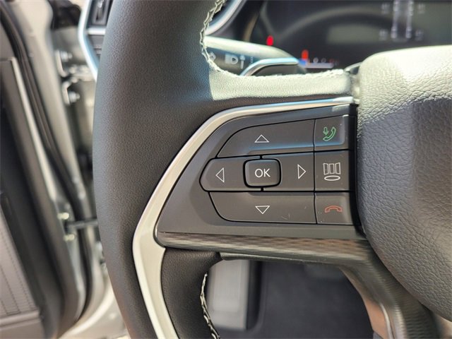 New 2025 Jeep Grand Cherokee Laredo image 30