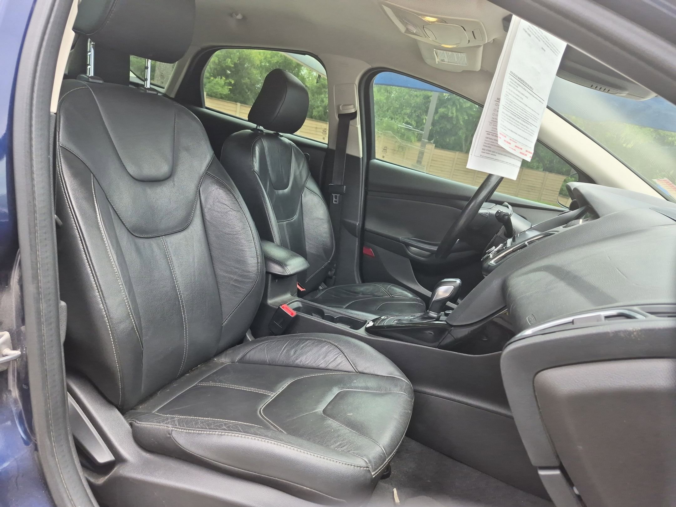 Used 2016 Ford Focus Titanium w/ Titanium Technology Package FWD image 23
