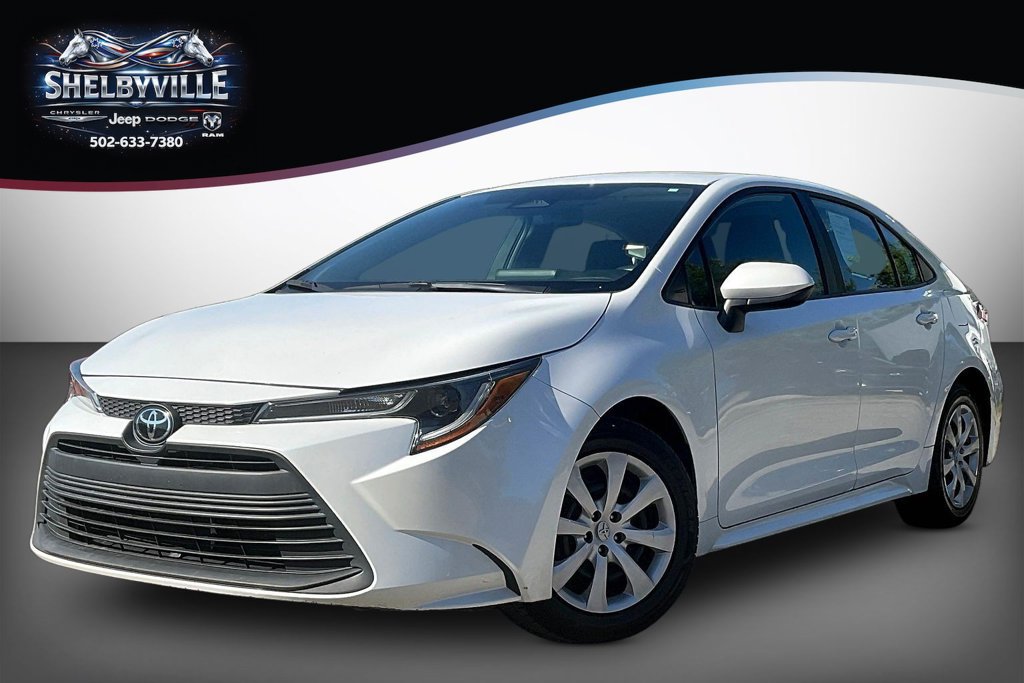 Used 2023 Toyota Corolla LE FWD image 1