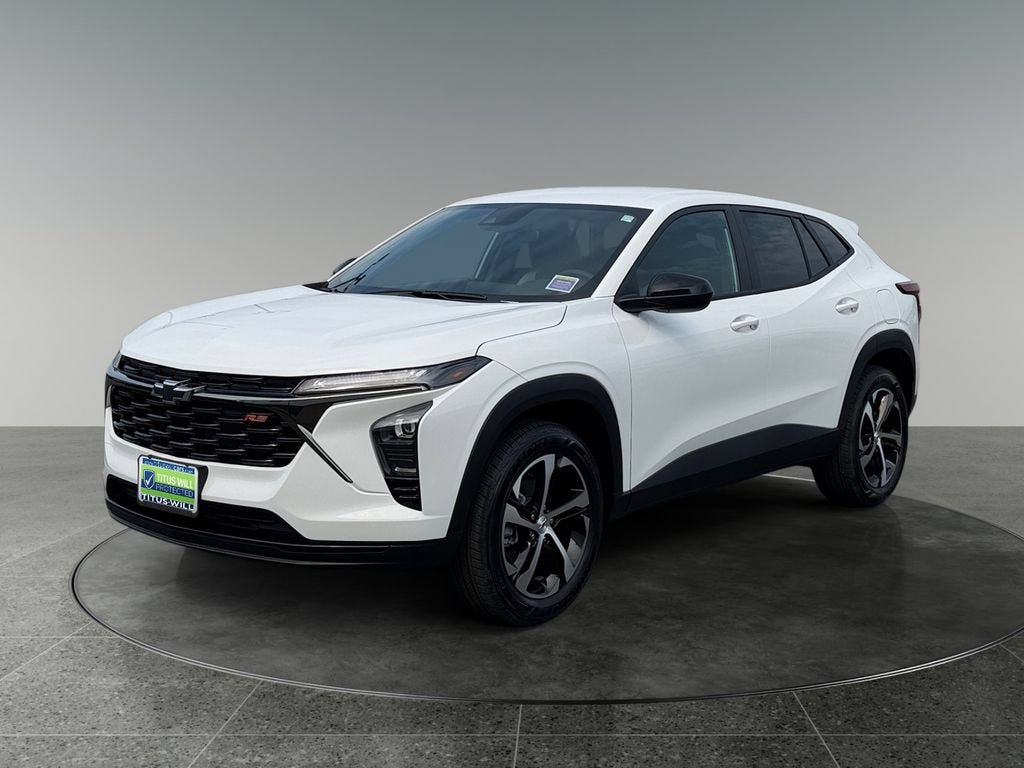 New 2026 Chevrolet Trax RS w/ Driver Confidence Package FWD image 3