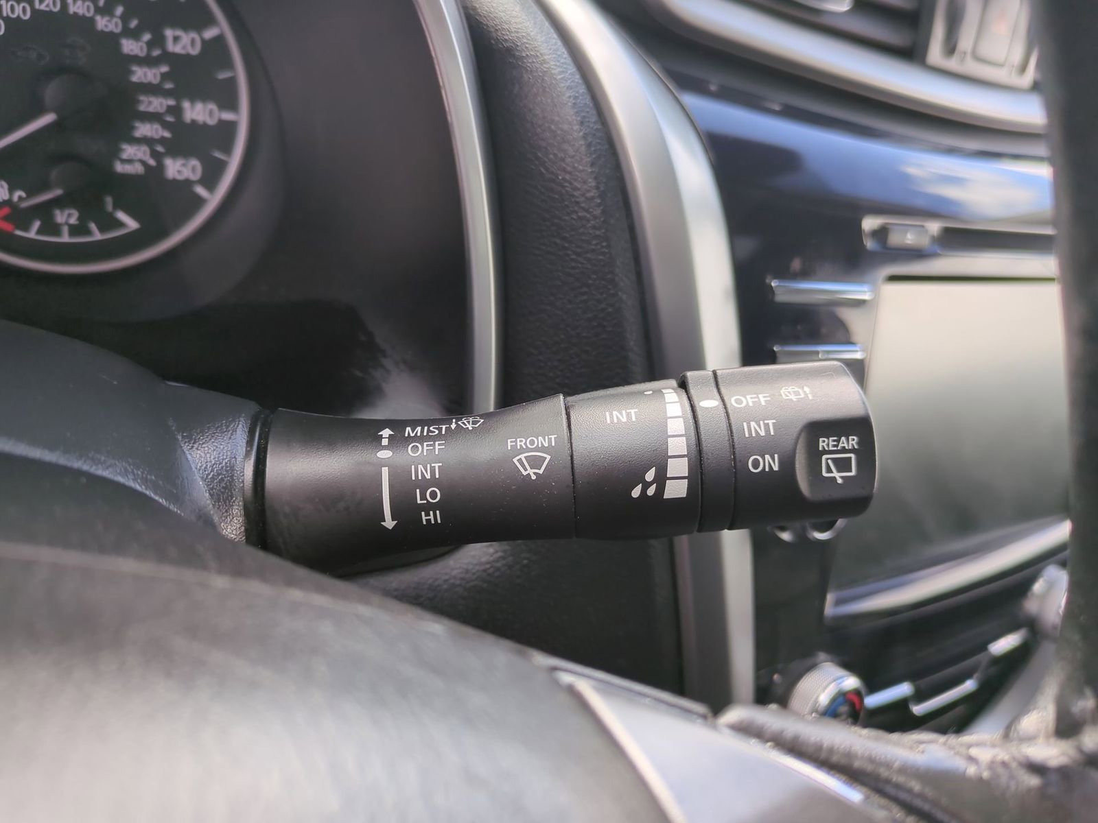 Used 2023 Nissan Murano Platinum image 29