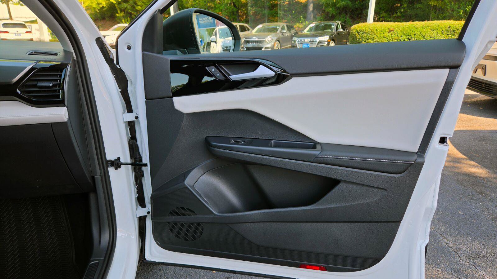 New 2027 Volkswagen Taos S FWD image 45