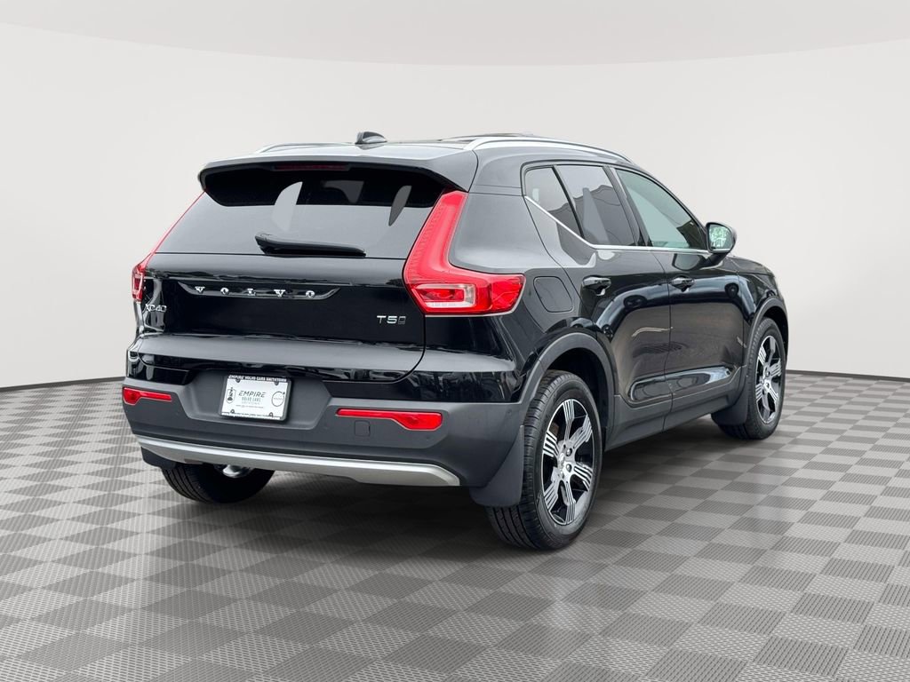Used 2022 Volvo XC40 T5 Inscription w/ Advanced Package AWD/4WD image 4