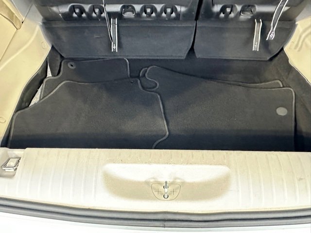 Used 2024 Chrysler Pacifica Touring-L image 18