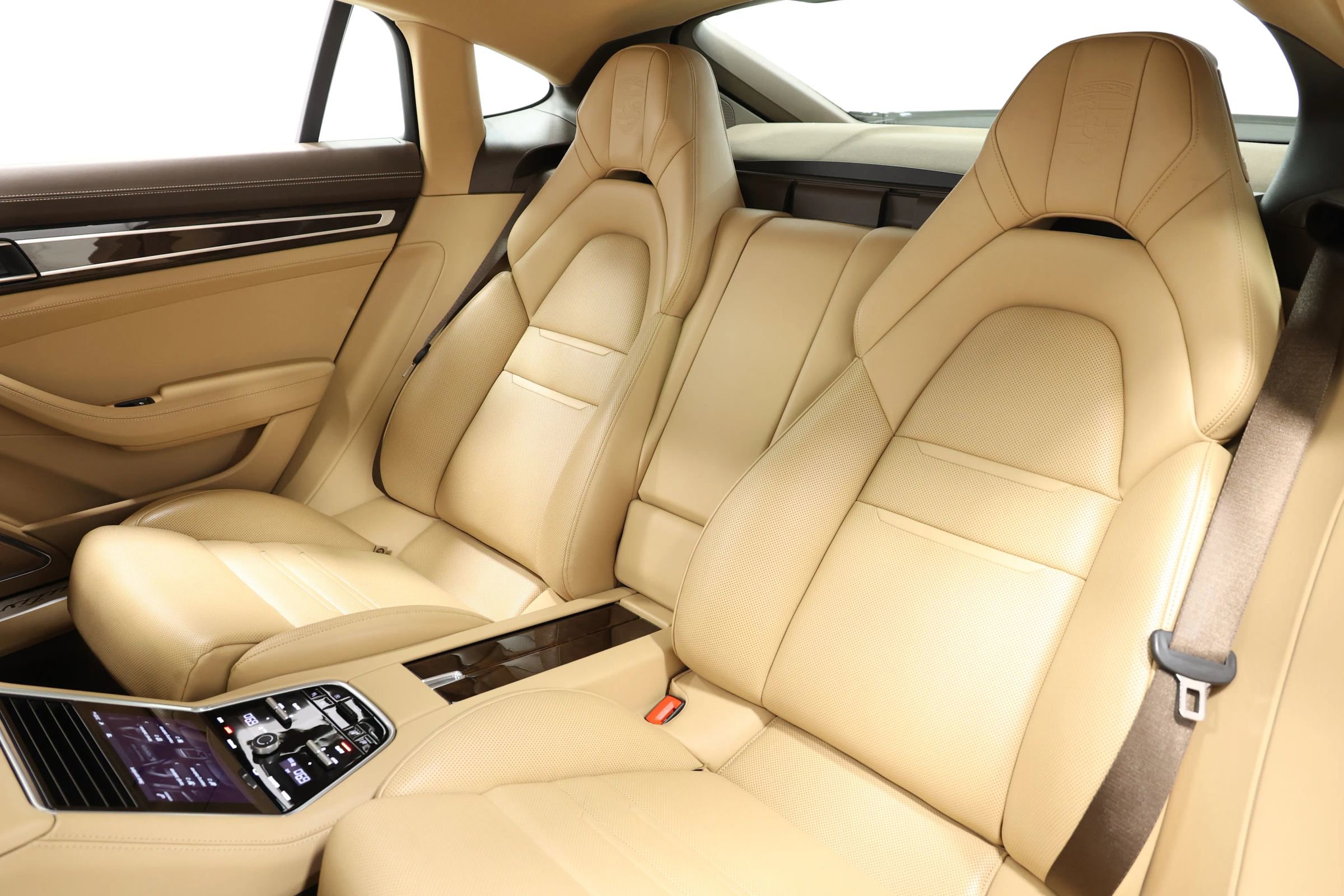 Used 2018 Porsche Panamera 4 Executive w/ Dark Walnut Interior Package image 3
