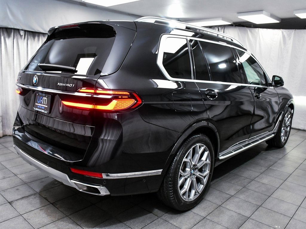 Used 2024 BMW X7 xDrive40i image 6