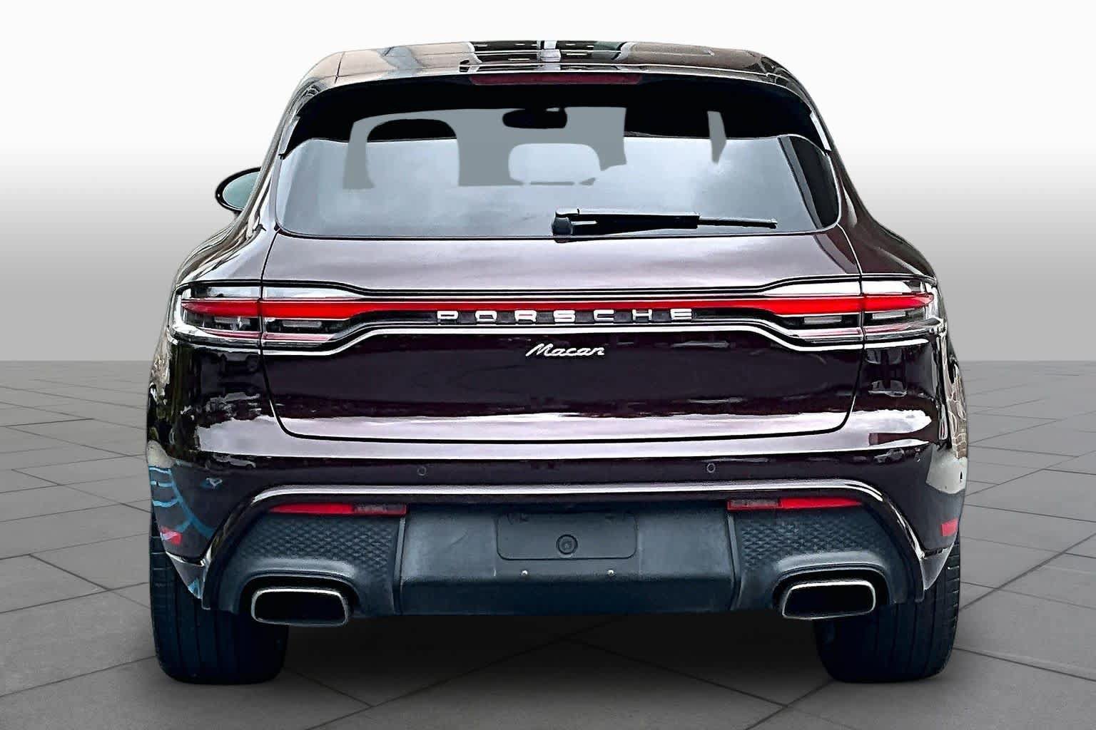 Used 2023 Porsche Macan AWD/4WD image 5