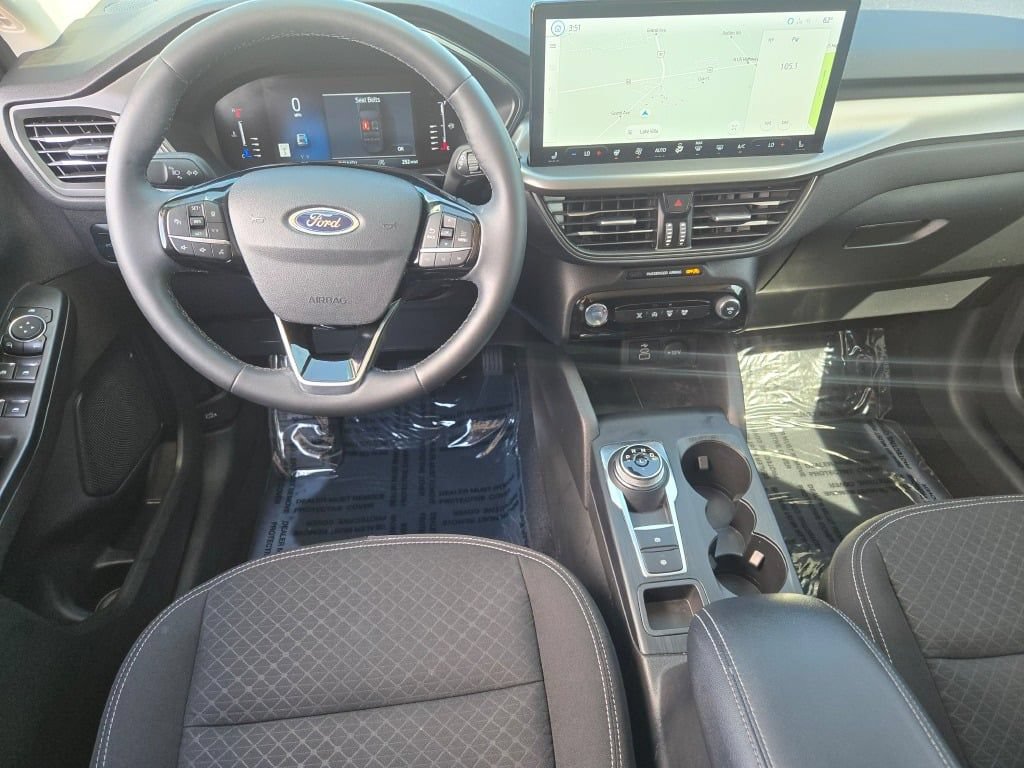 Used 2024 Ford Escape Active w/ Tech Pack #1 AWD/4WD image 17