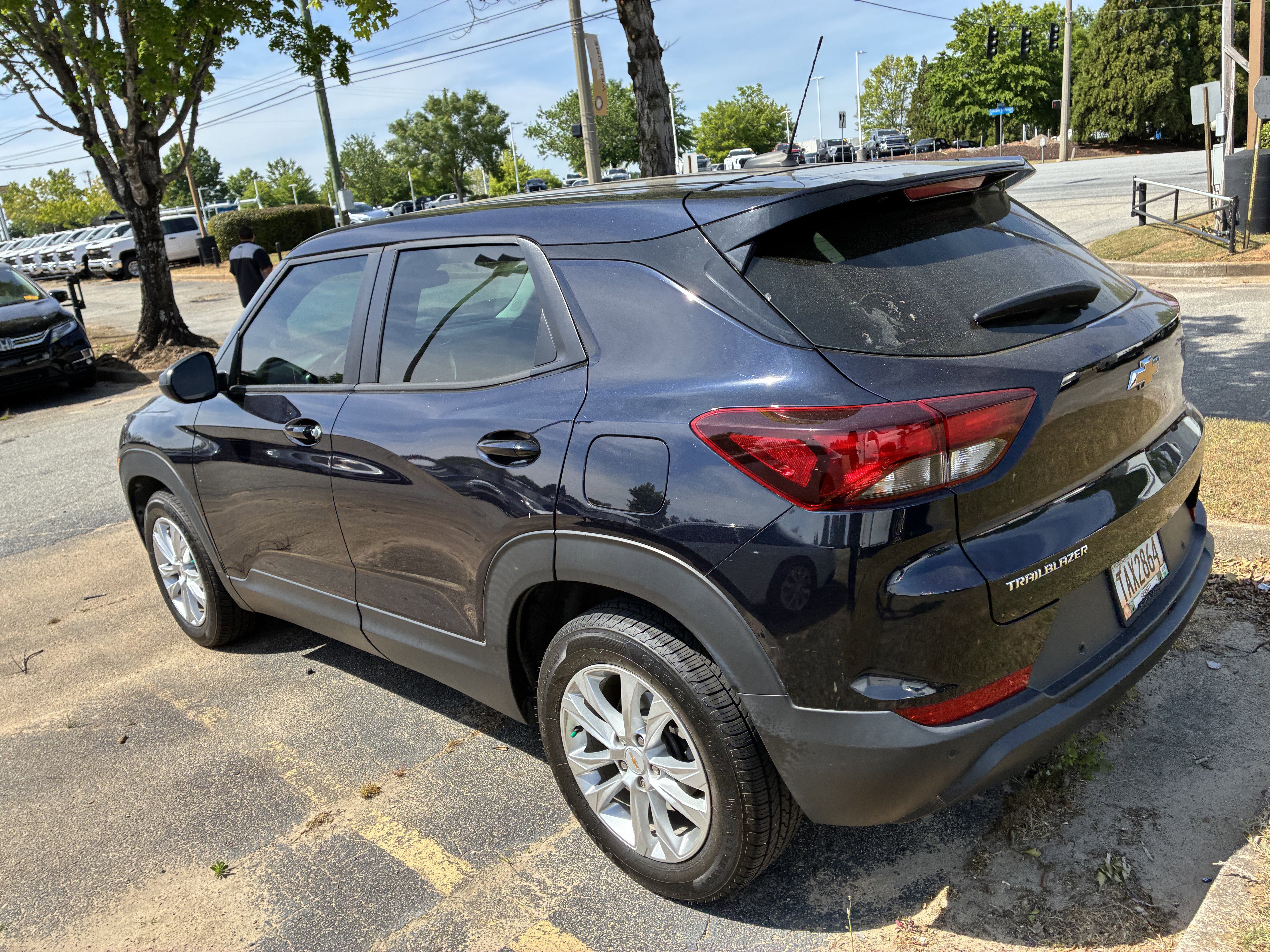 Used 2021 Chevrolet TrailBlazer LS FWD image 6