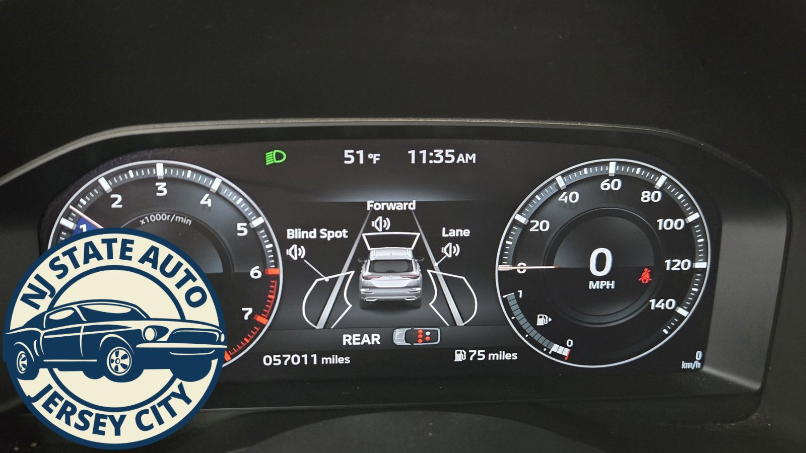 Used 2022 Mitsubishi Outlander SE image 11