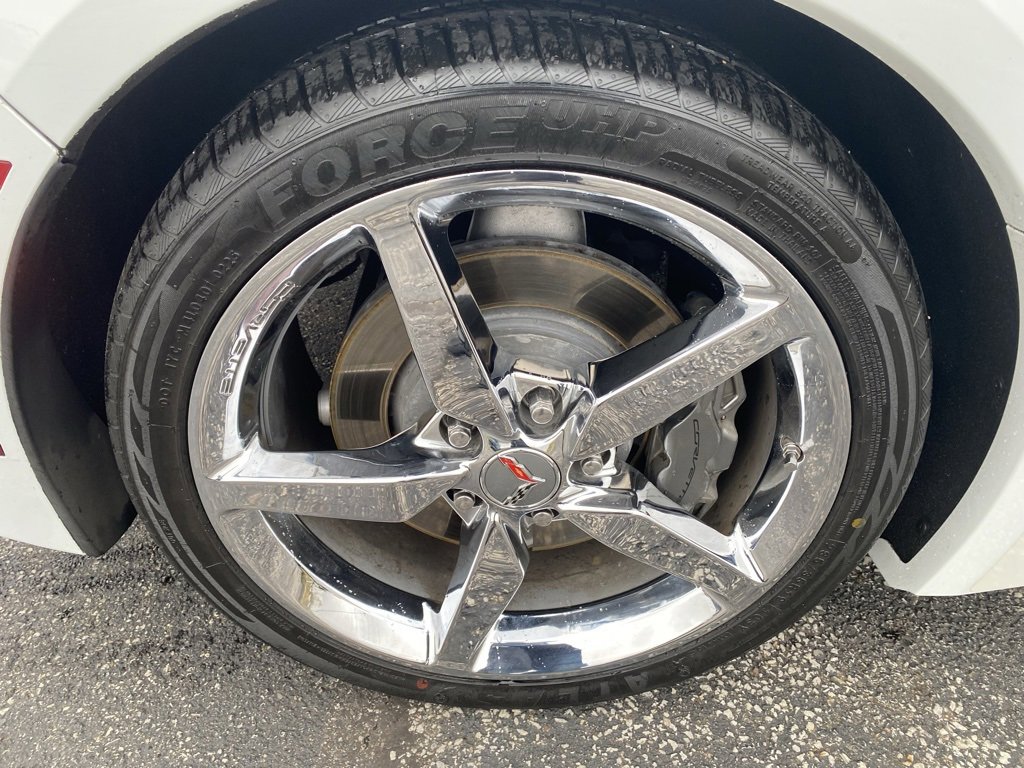 Used 2014 Chevrolet Corvette Stingray Coupe image 24