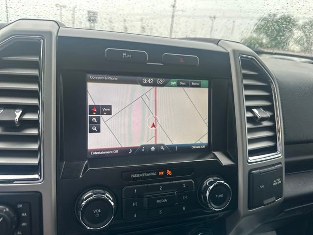Used 2015 Ford F150 Lariat w/ Equipment Group 501A Mid AWD/4WD image 6