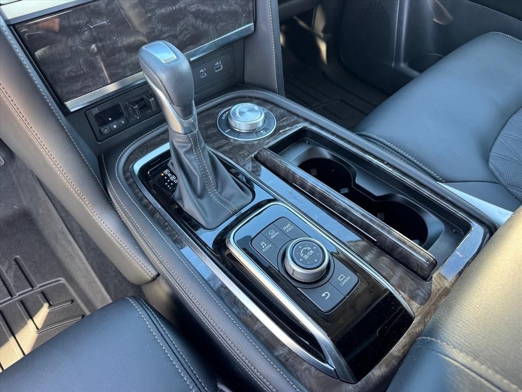 Used 2024 Nissan Armada Platinum w/ Captain's Chairs Package AWD/4WD image 22