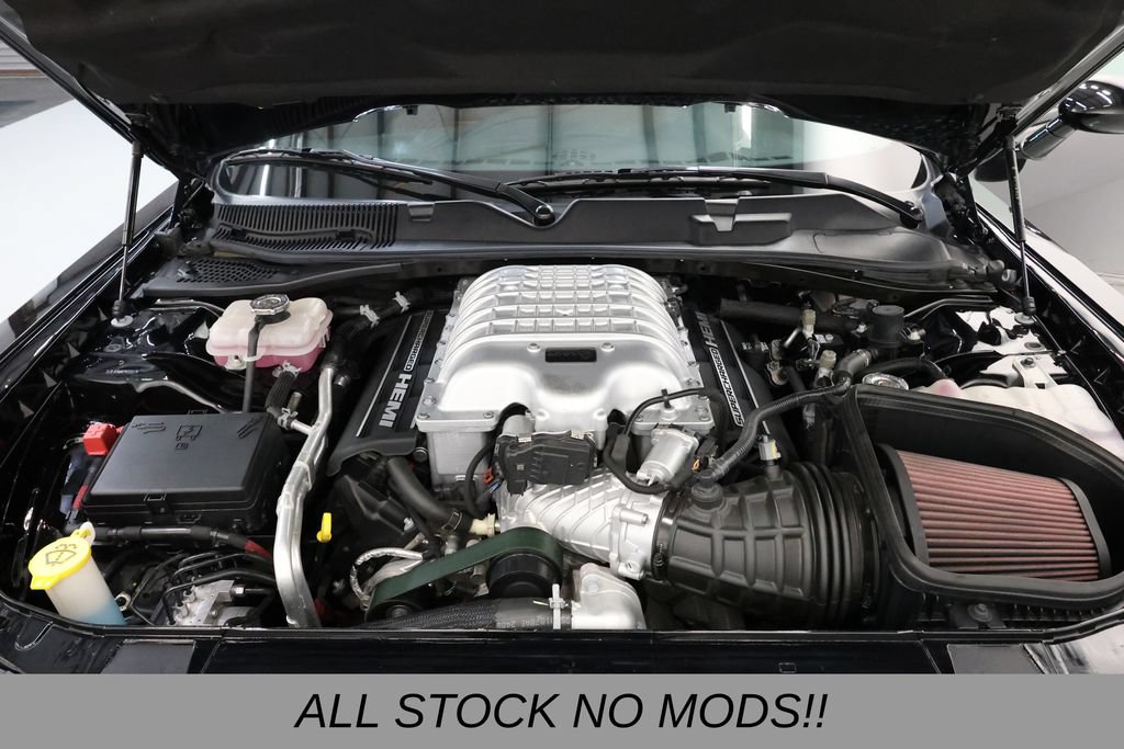 Used 2022 Dodge Challenger SRT Hellcat RWD image 17