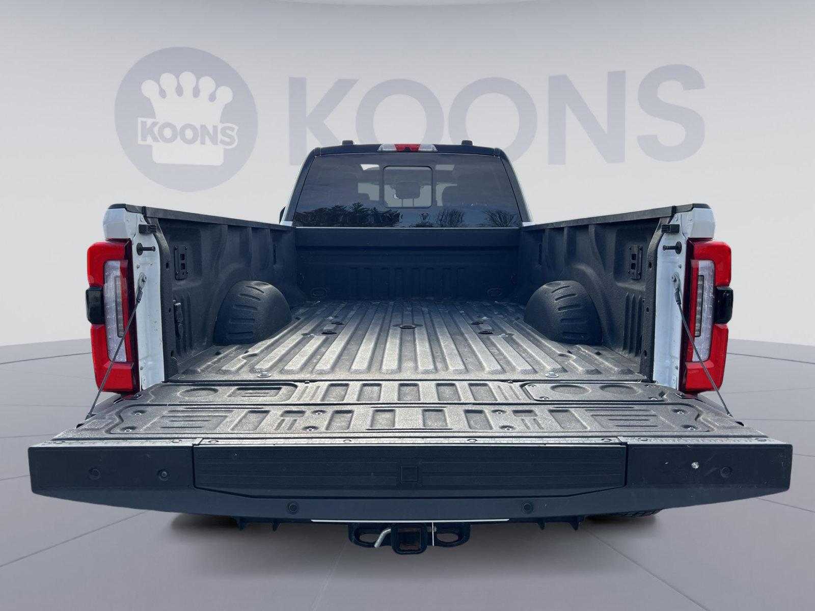 Used 2024 Ford F450 Limited image 26