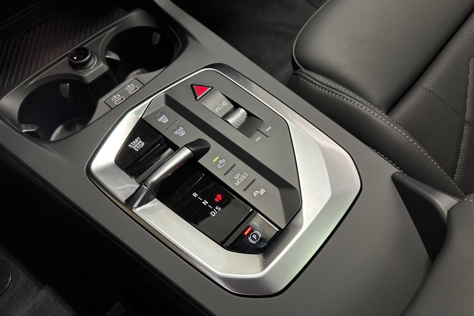 Used 2026 BMW 228i w/ Technology Package FWD image 18