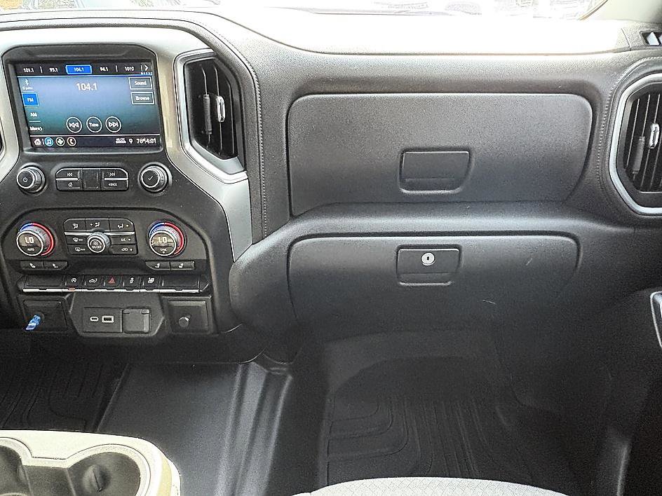 Used 2019 Chevrolet Silverado 1500 LT w/ Convenience Package image 12