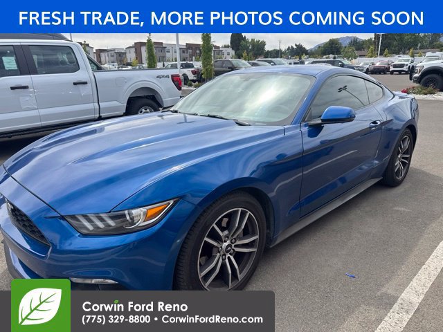 Used 2017 Ford Mustang Premium RWD image 3