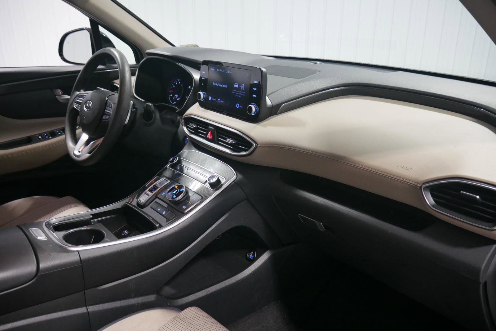 Used 2021 Hyundai Santa Fe SEL image 14