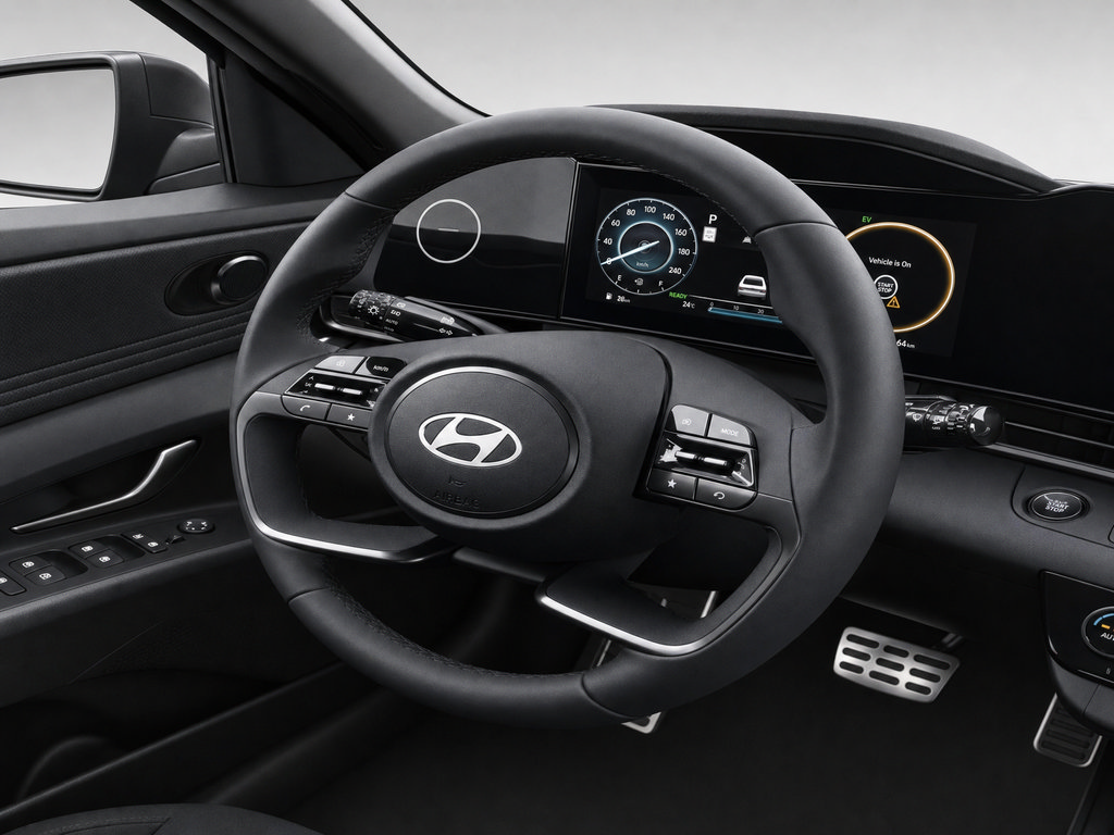 New 2026 Hyundai Elantra SEL Sport FWD image 17