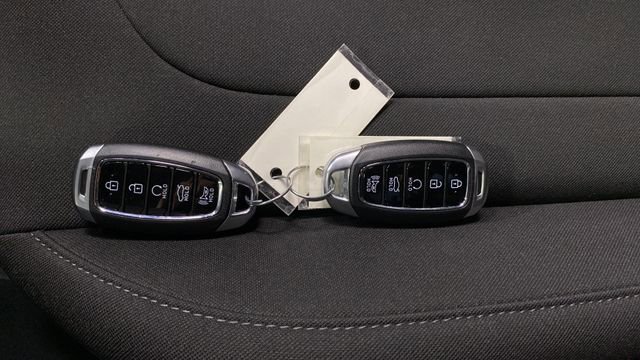 Certified 2023 Hyundai Elantra SEL FWD image 20