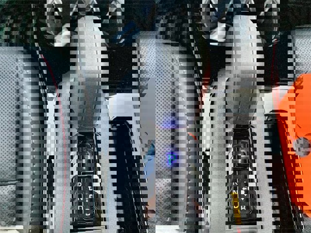 New 2025 Toyota Prius Plug-In Hybrid image 25