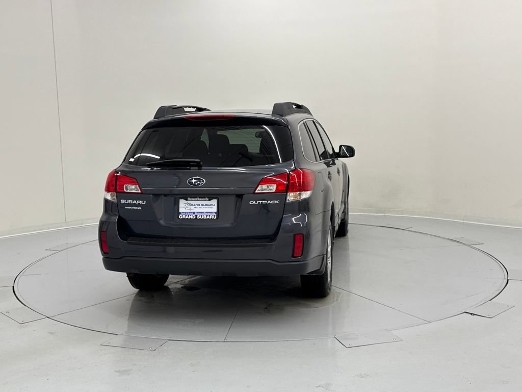 Used 2011 Subaru Outback 2.5i Premium image 5