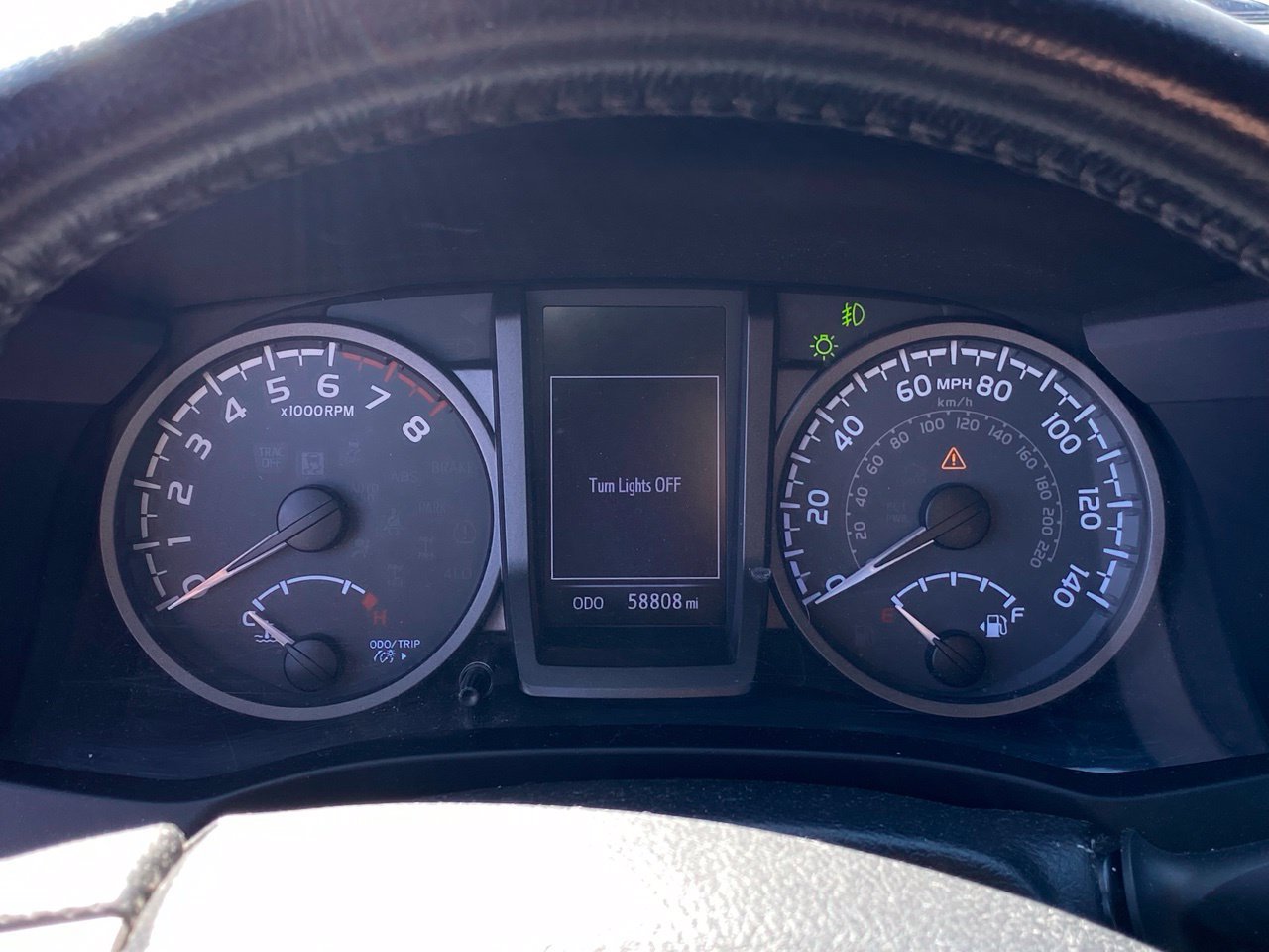 Used 2016 Toyota Tacoma TRD Off-Road w/ Premium & Technology Package AWD/4WD image 11